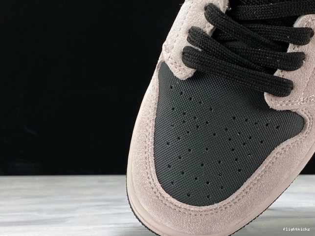 Dirty BQ6472-602 Iridescent 1 Jordan (W) Air Mid Powder 1112